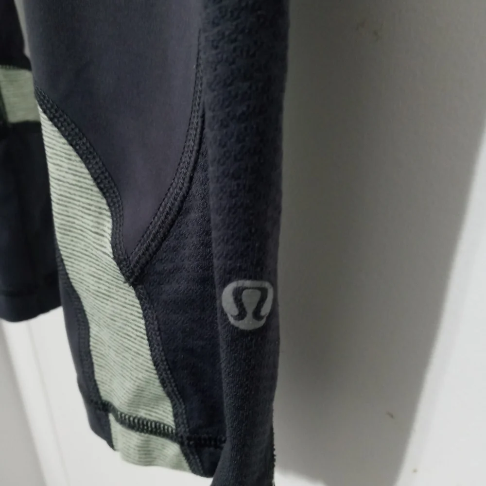 Lululemon Athletica Gray and yellow yoga Athletic pants